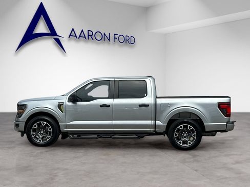 Used 2025 Ford F150 STX w/ Equipment Group 200A RWD image 3