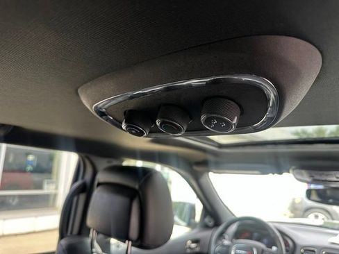 Used 2019 Dodge Durango R/T w/ Blacktop Package AWD/4WD image 21