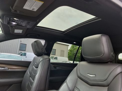 Used 2021 Cadillac XT6 Sport w/ Platinum Package AWD/4WD image 37
