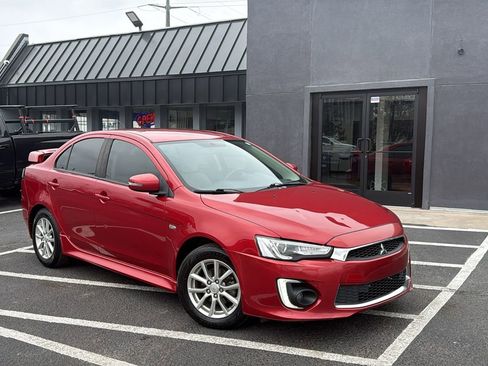 Used 2016 Mitsubishi Lancer ES image 1