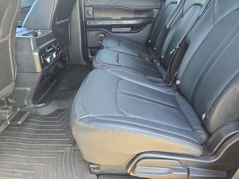 Used 2020 Ford Expedition Limited w/ Equipment Group 302A AWD/4WD image 15
