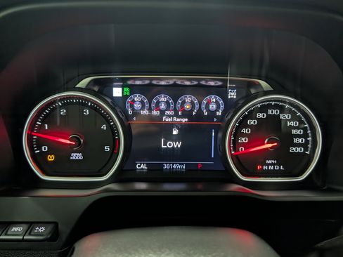 Used 2020 Chevrolet Silverado 2500 LTZ w/ LTZ Premium Package image 22