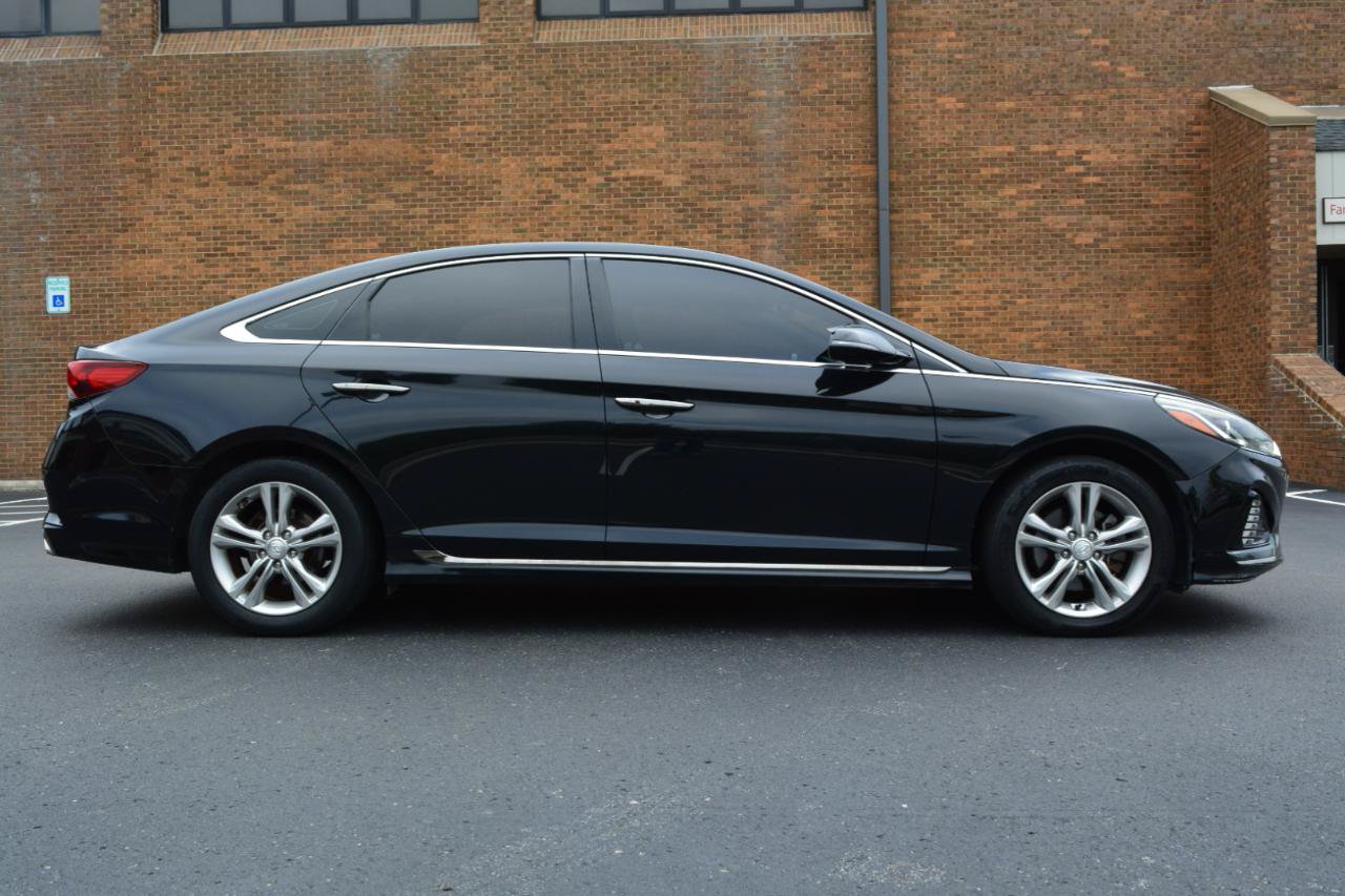 Used 2018 Hyundai Sonata Sport FWD image 4
