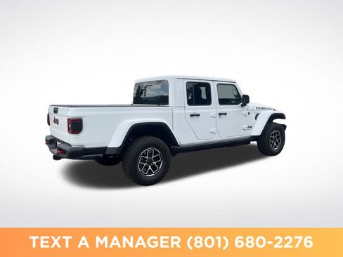 New 2026 Jeep Gladiator Rubicon w/ Safety Group AWD/4WD image 5