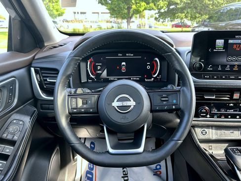 Used 2023 Nissan Rogue Platinum w/ Platinum Premium Package AWD/4WD image 11