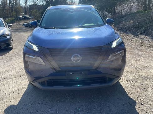 Used 2022 Nissan Rogue SV image 11