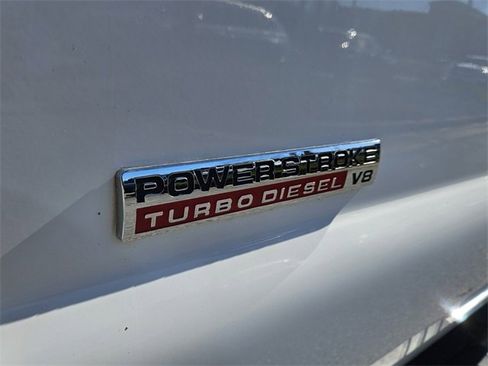 Used 2006 Ford F350 XLT image 24