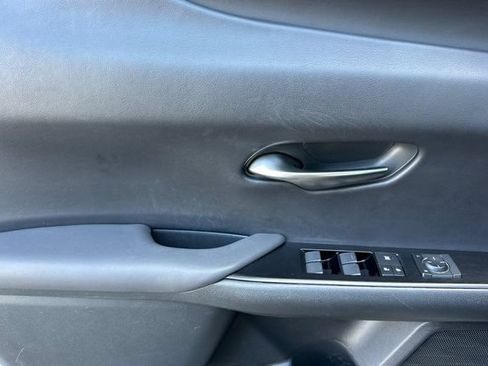 Used 2020 Lexus UX 200 F Sport w/ F Sport Premium Package FWD image 12