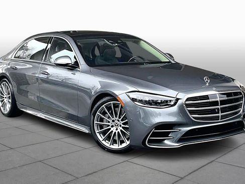 Used 2021 Mercedes-Benz S 580 4MATIC Sedan image 2