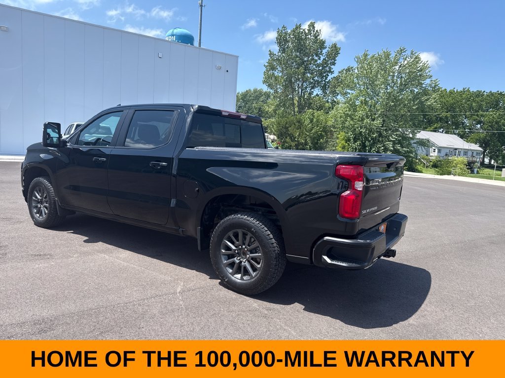 Used 2022 Chevrolet Silverado 1500 RST w/ Convenience Package II AWD/4WD image 3