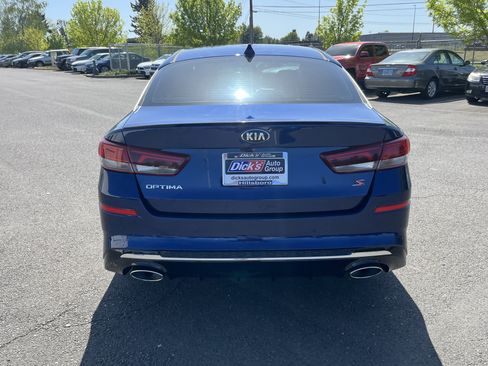 Used 2019 Kia Optima S FWD image 4