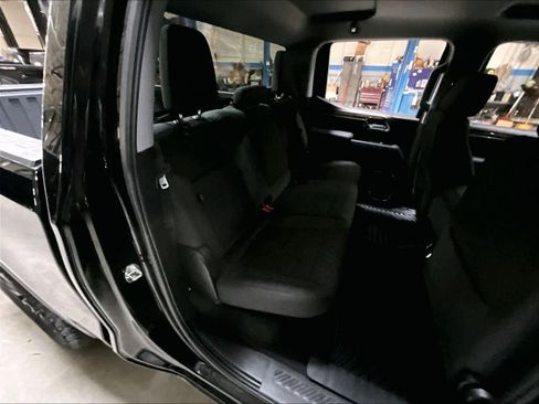 Used 2023 GMC Sierra 1500 Elevation image 15