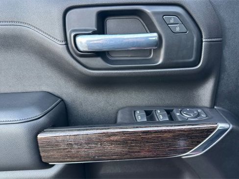 Used 2020 GMC Sierra 1500 SLE w/ SLE Value Package image 11