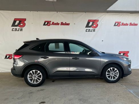 Used 2021 Ford Escape S image 11