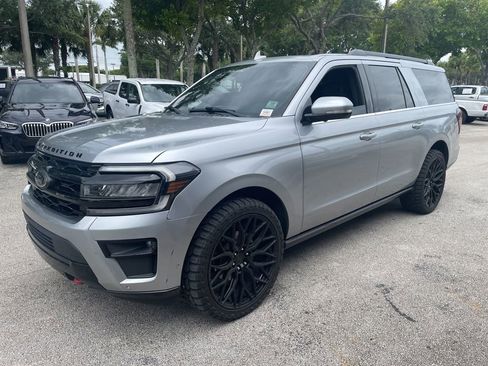 Used 2022 Ford Expedition Max Limited AWD/4WD image 1