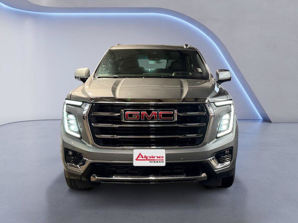 Used 2026 GMC Yukon Elevation w/ Elevation Premium Package AWD/4WD image 8