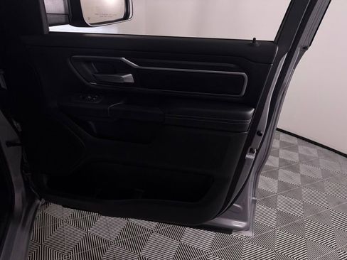Used 2025 RAM 1500 Big Horn RWD image 33