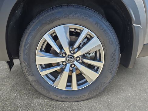 New 2026 Nissan Pathfinder SL AWD/4WD image 30