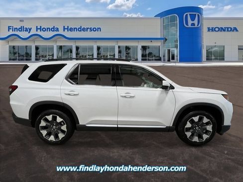 Used 2026 Honda Pilot Touring image 8