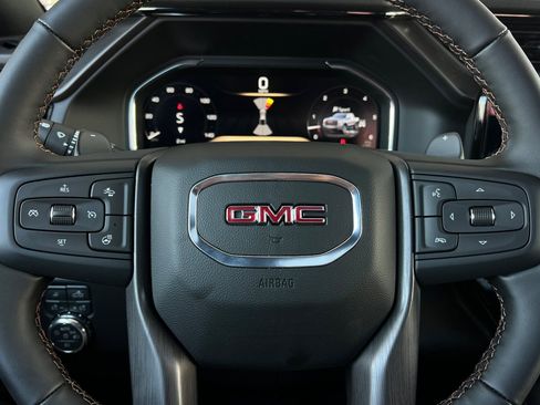 New 2026 GMC Sierra 1500 AT4 w/ AT4 Premium Package AWD/4WD image 22
