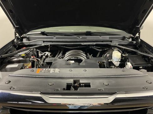 Used 2018 GMC Sierra 1500 SLT AWD/4WD image 40
