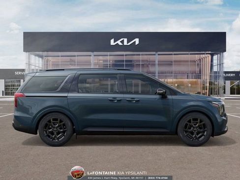 New 2026 Kia Carnival SX image 7
