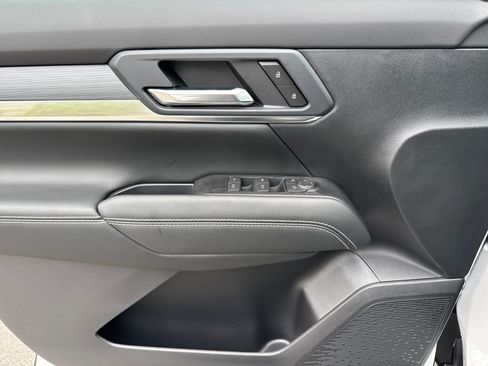 New 2026 GMC Terrain Elevation w/ Black Edition FWD image 12