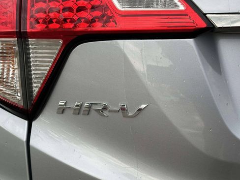 Used 2019 Honda HR-V LX image 35