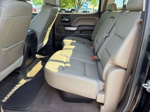 Used 2017 Chevrolet Silverado 1500 LTZ Z71 w/ LTZ Plus Package AWD/4WD image 17