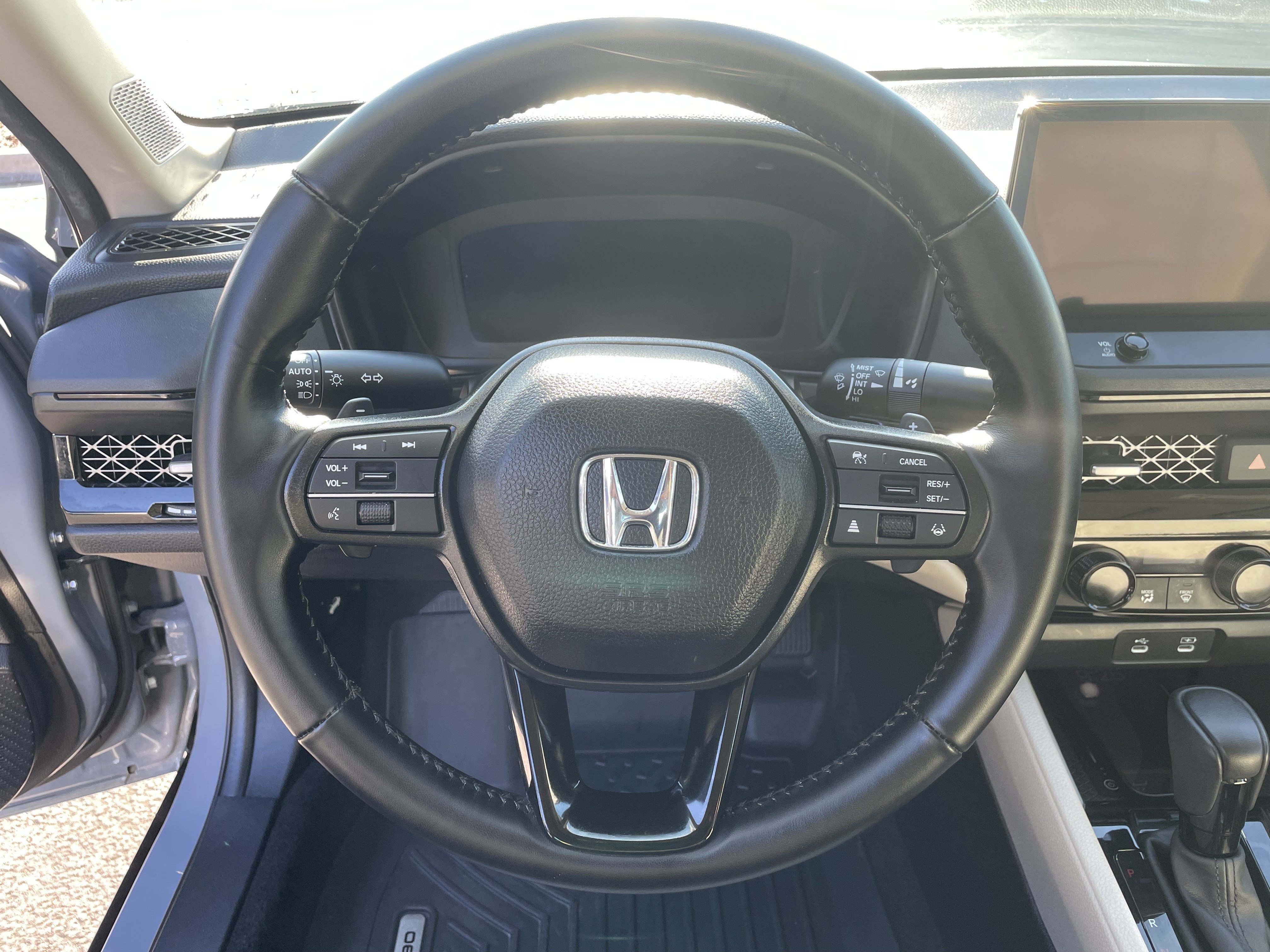 Used 2025 Honda Accord EX-L image 21