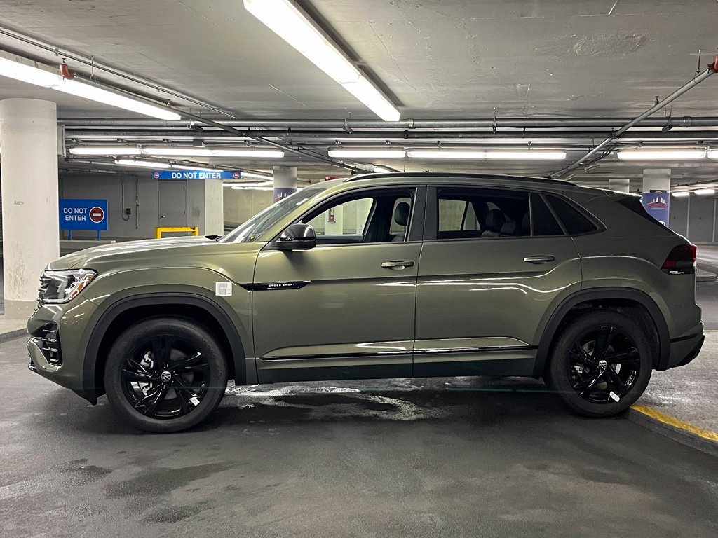 New 2026 Volkswagen Atlas Cross Sport SEL R-Line AWD/4WD image 34
