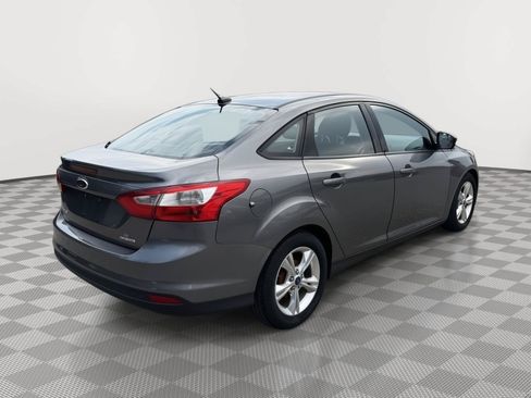 Used 2014 Ford Focus SE FWD image 7