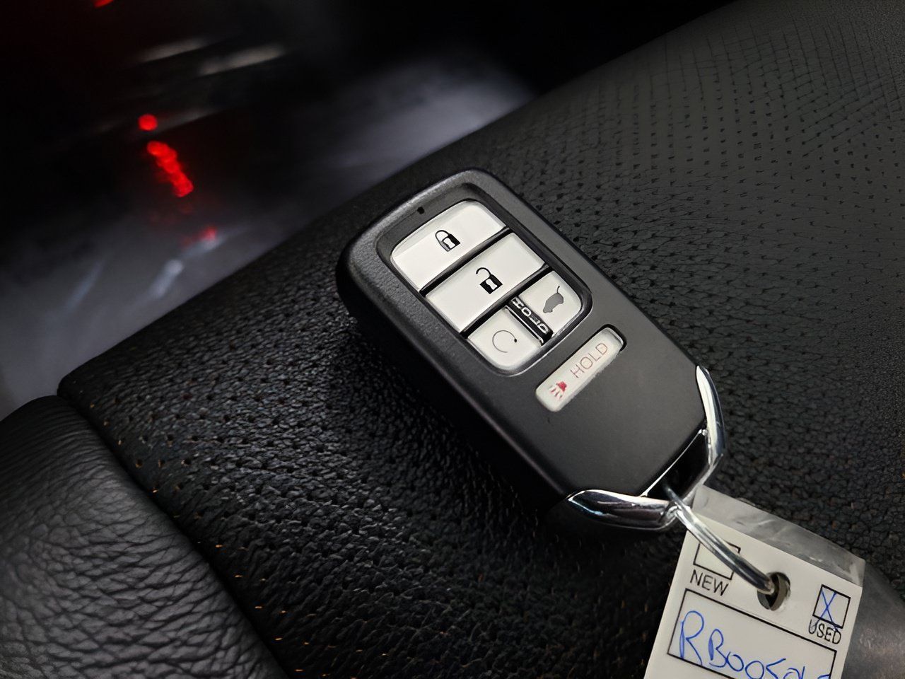 Used 2024 Honda Passport Black Edition image 38