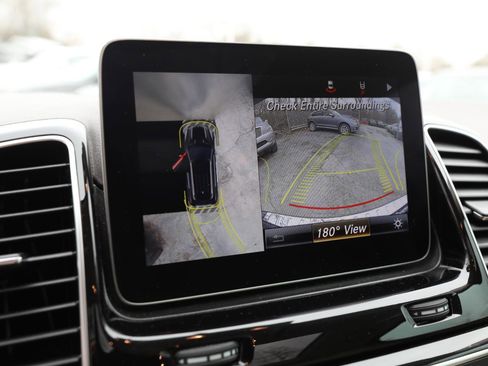 Used 2018 Mercedes-Benz GLE 350 4MATIC image 24