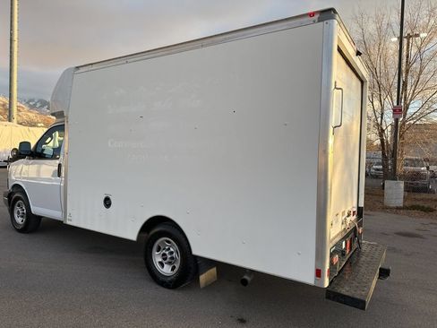 Used 2020 GMC Savana 3500 w/ Power Convenience Package RWD image 6