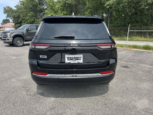Used 2022 Jeep Grand Cherokee Limited 4xe AWD/4WD image 5