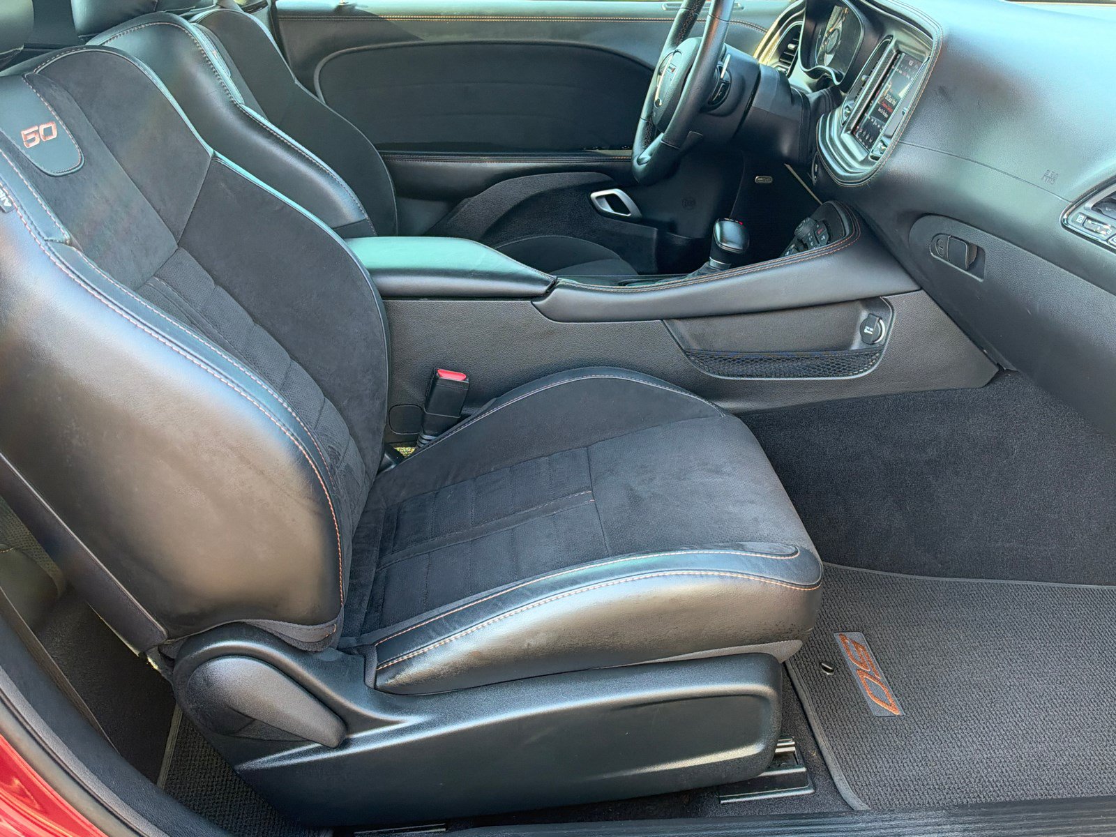 Used 2020 Dodge Challenger R/T RWD image 13