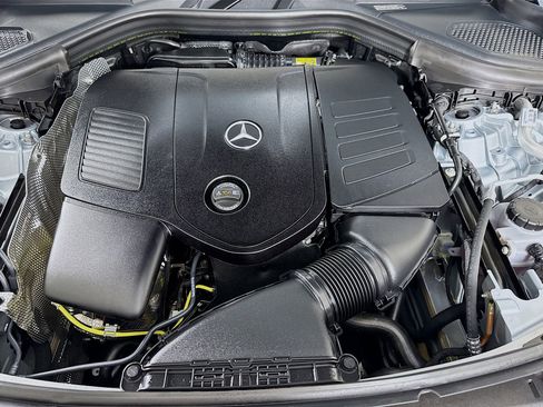 New 2026 Mercedes-Benz GLC 300 image 30