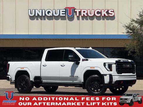 Used 2024 GMC Sierra 2500 AT4 w/ Technology Package AWD/4WD image 1