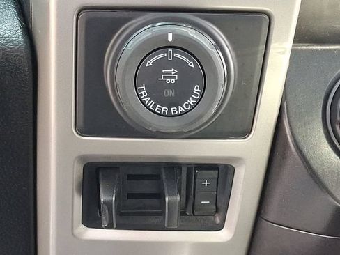 Used 2018 Ford F150 Lariat AWD/4WD image 24