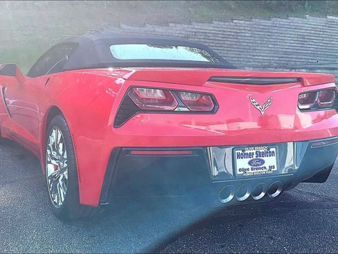 Used 2014 Chevrolet Corvette Stingray Convertible w/ 3LT Preferred Equipment Group RWD image 3