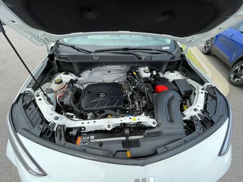 Used 2024 Buick Encore GX Sport Touring FWD image 29