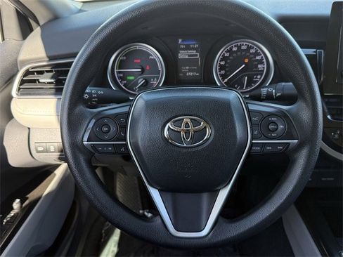 Used 2024 Toyota Camry LE image 12