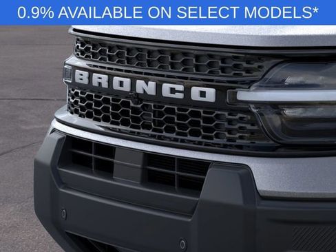 New 2025 Ford Bronco Sport Outer Banks w/ Outer Banks Tech Package+ AWD/4WD image 17