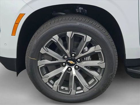 New 2026 Chevrolet Tahoe High Country w/ Sun And Tow Package image 10