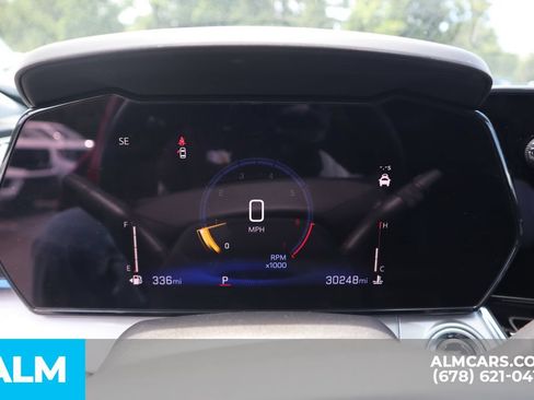 Used 2025 Chevrolet Trax LT w/ LT Convenience Package FWD image 37