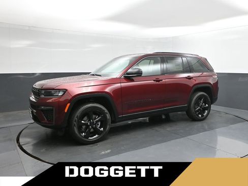 New 2026 Jeep Grand Cherokee Limited RWD image 1