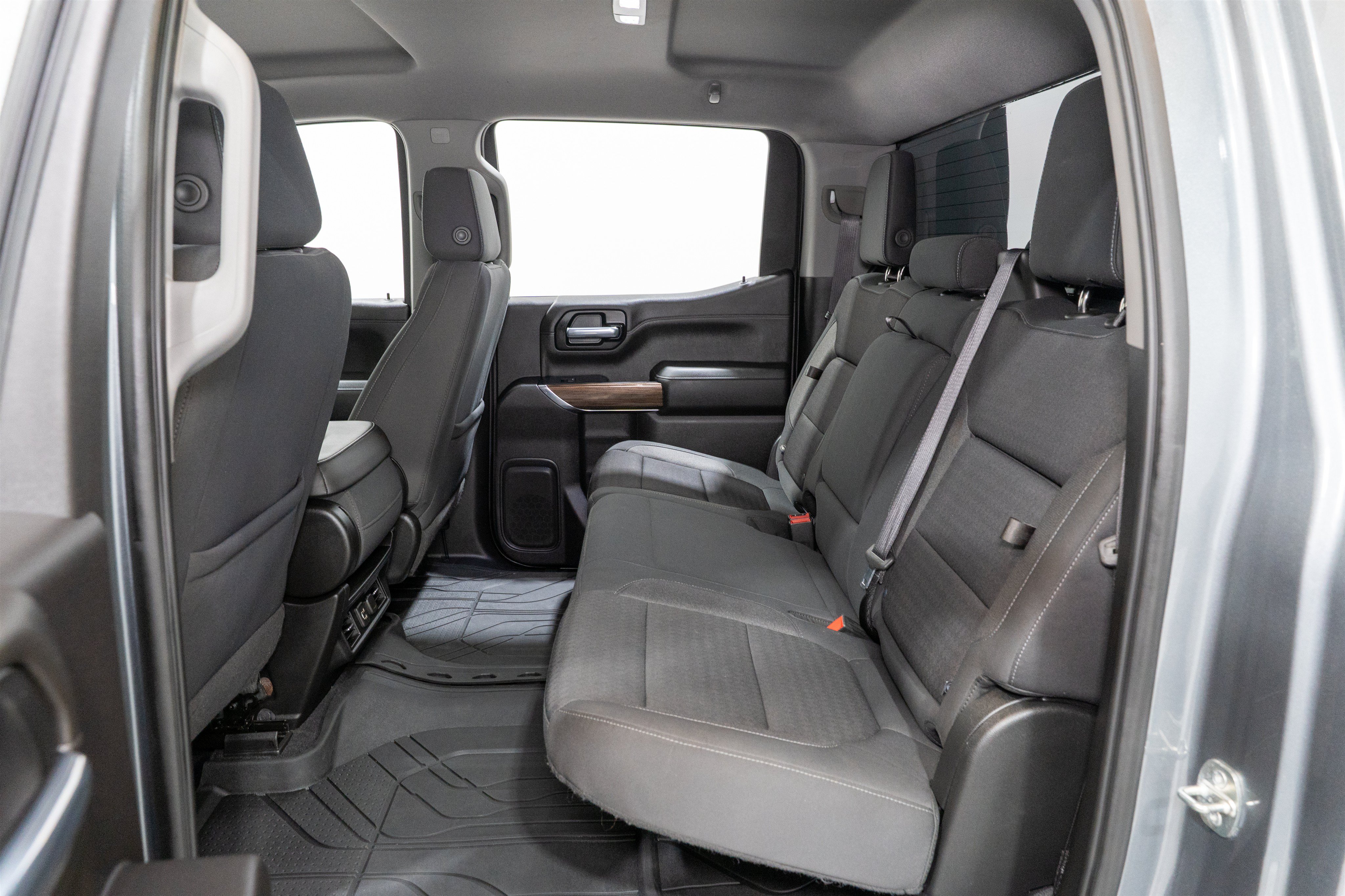 Used 2020 Chevrolet Silverado 1500 RST w/ All-Star Edition AWD/4WD image 30