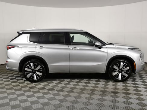 New 2026 Mitsubishi Outlander SEL AWD/4WD image 5