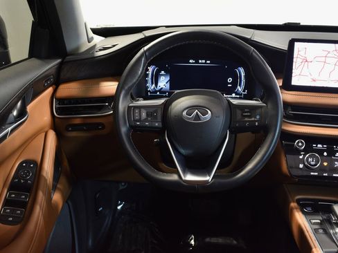 Used 2024 INFINITI QX60 Sensory w/ Vision Package image 12